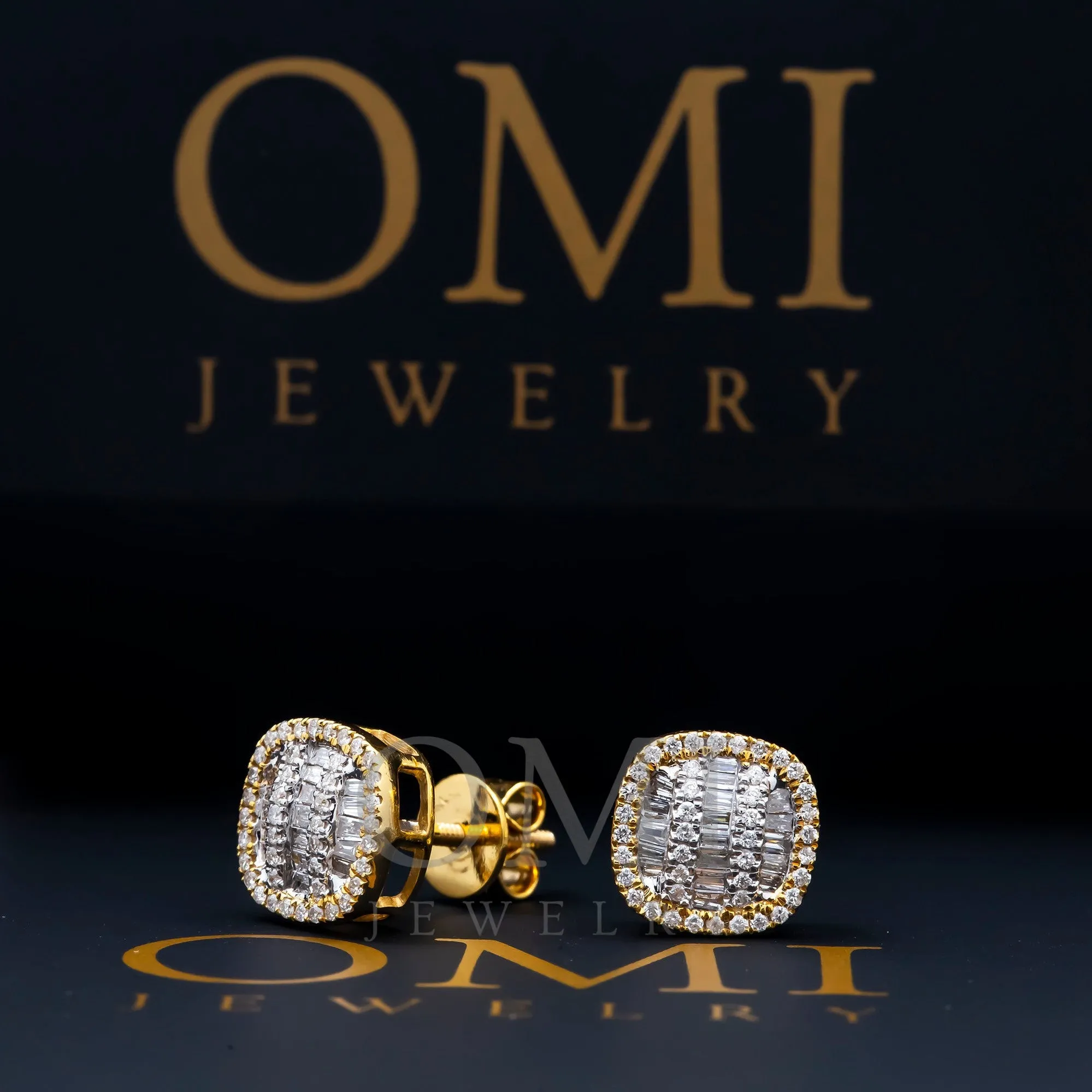 10K GOLD BAGUETTE AND ROUND DIAMOND EARRINGS 0.52 CTW