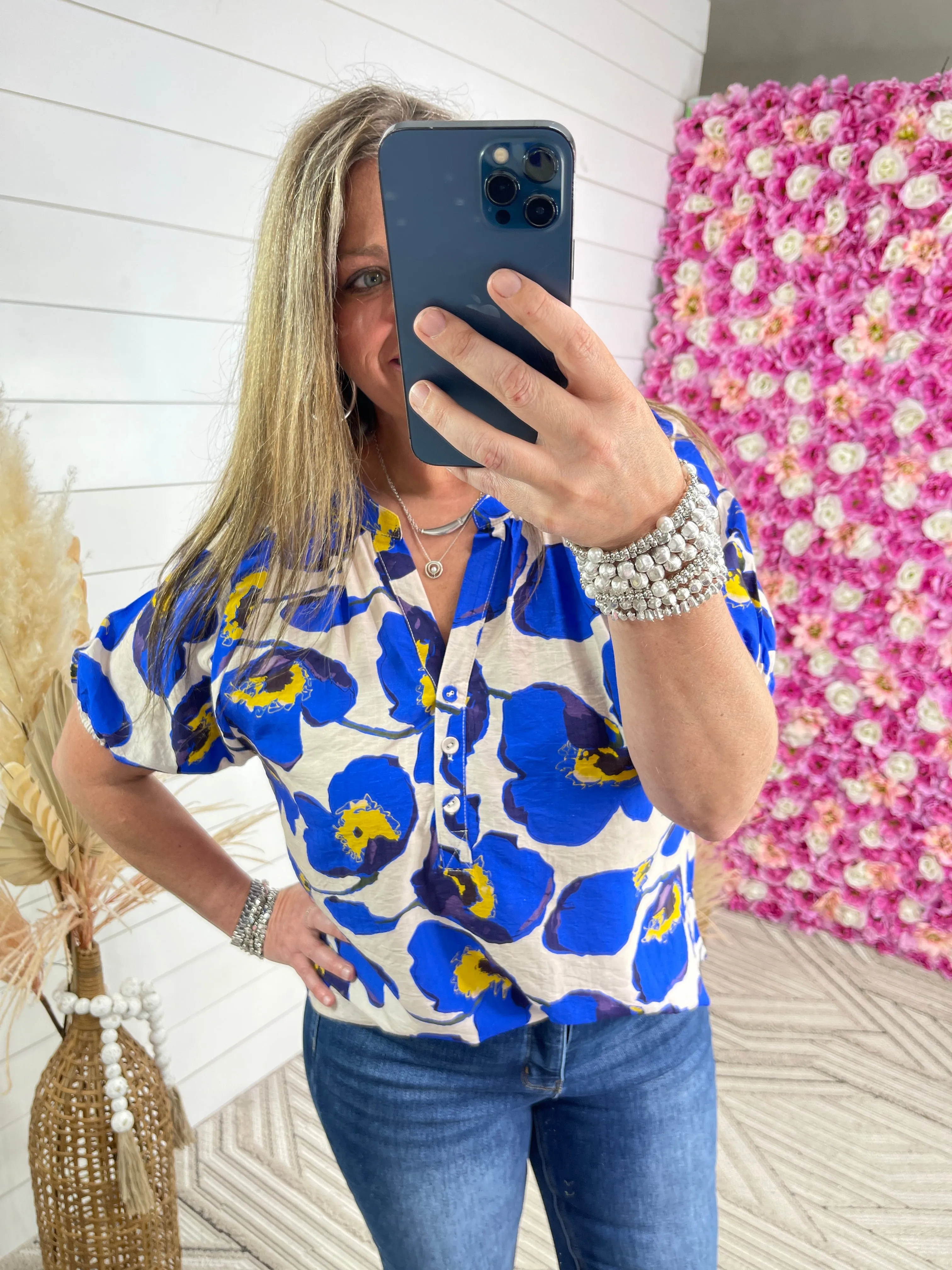 BLUE/YELLOW FLORAL V NECK BUTTON TOP