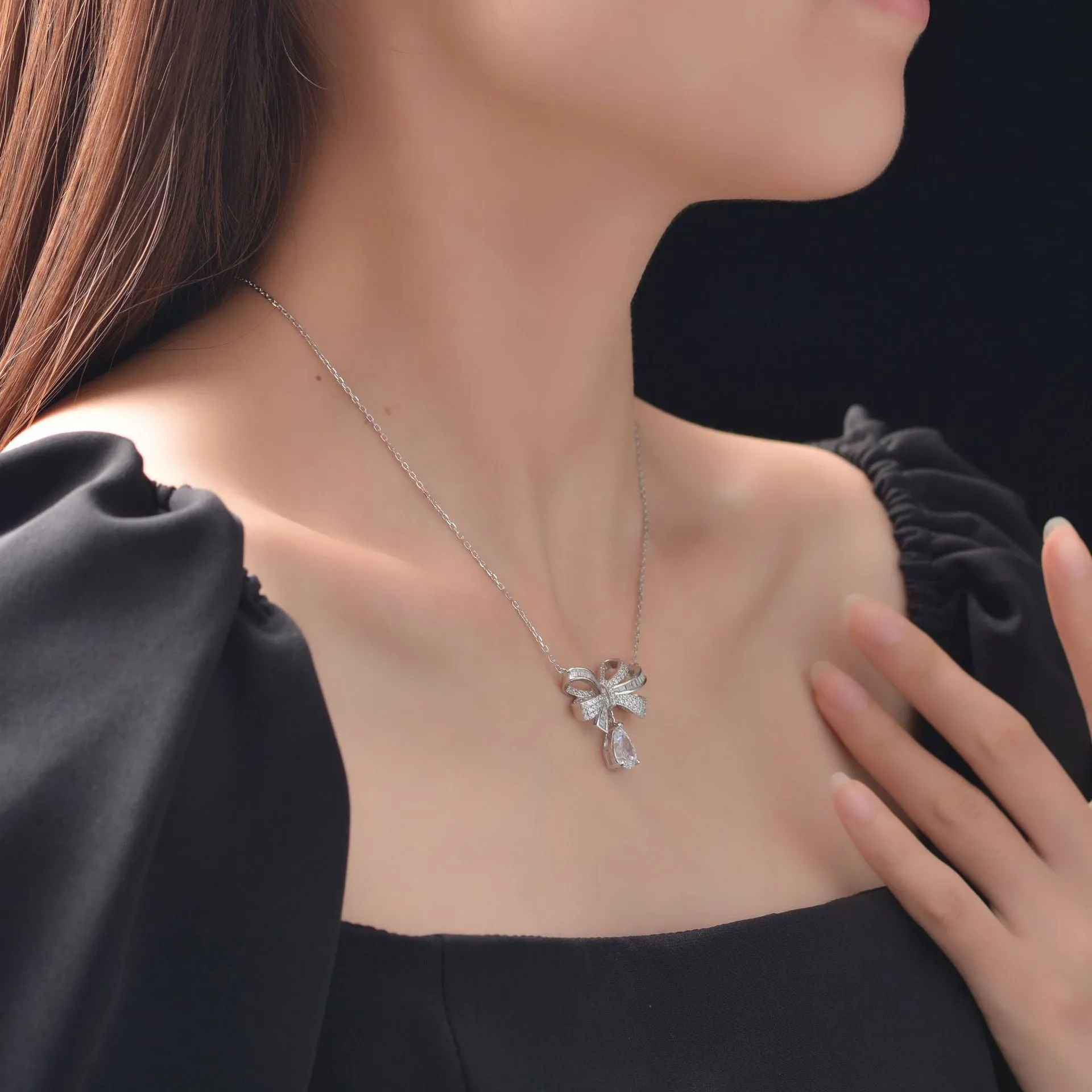 Bow With Pear Diamond Necklace - SN008