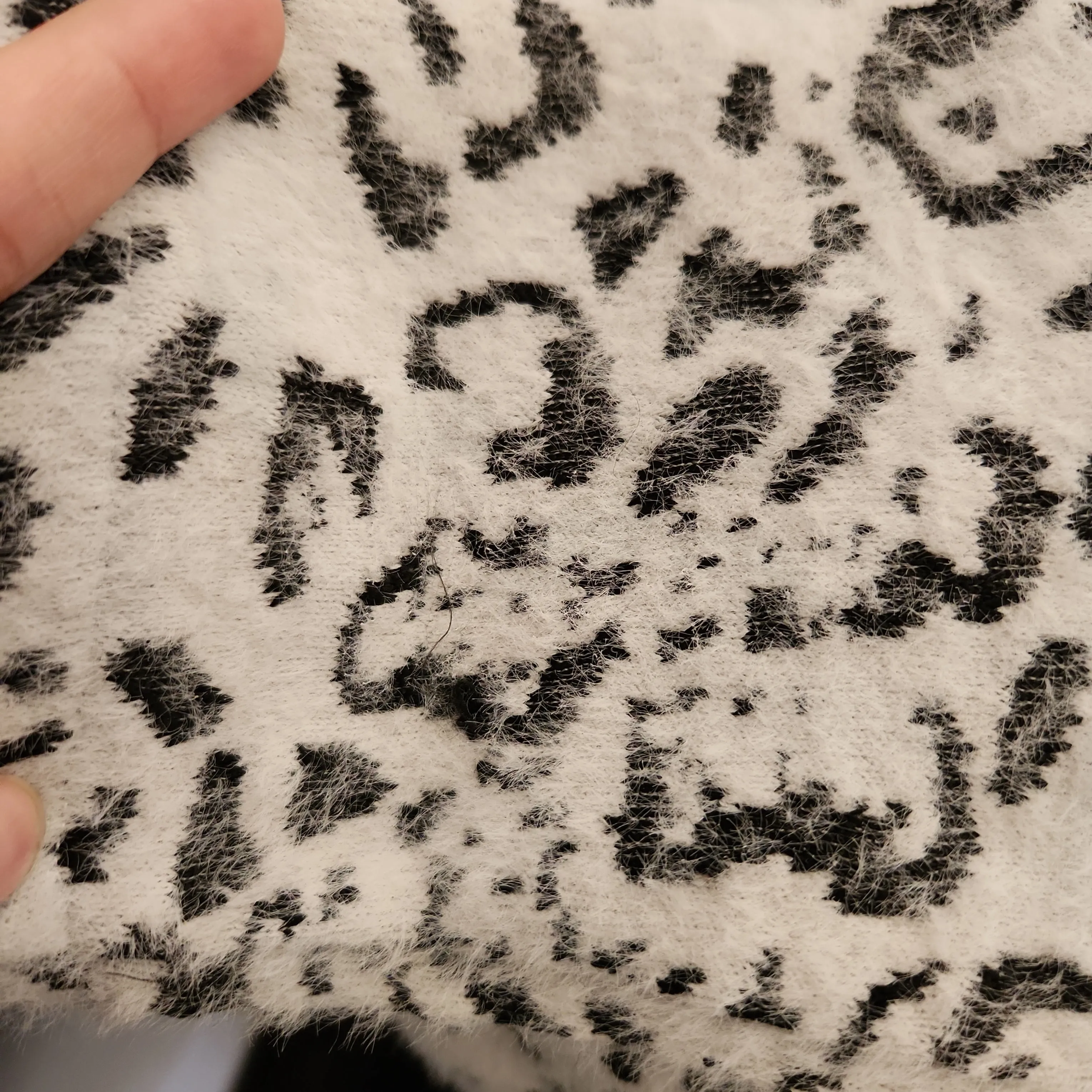 H&M White and Black Animal Print Fuzzy Sweater | Pre Loved |