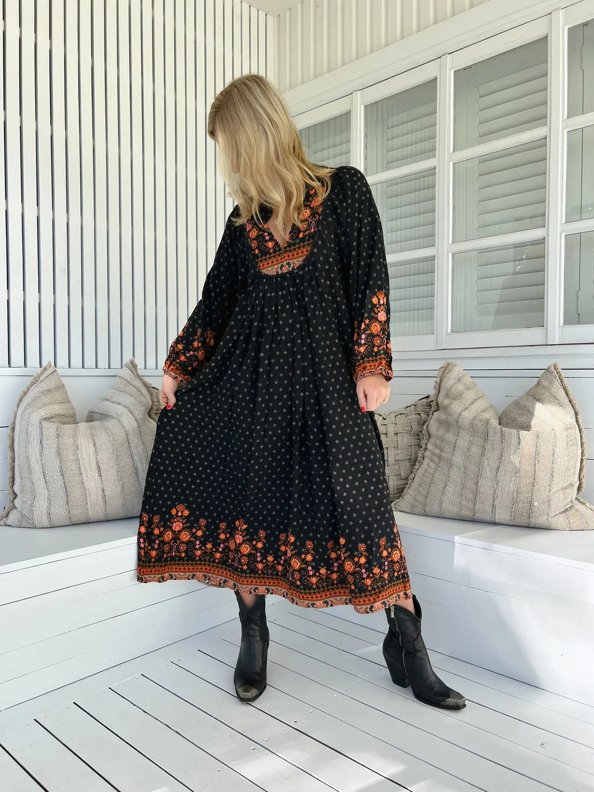 Jaase Boheme Long Sleeve Midi Dress - Emmery Collection