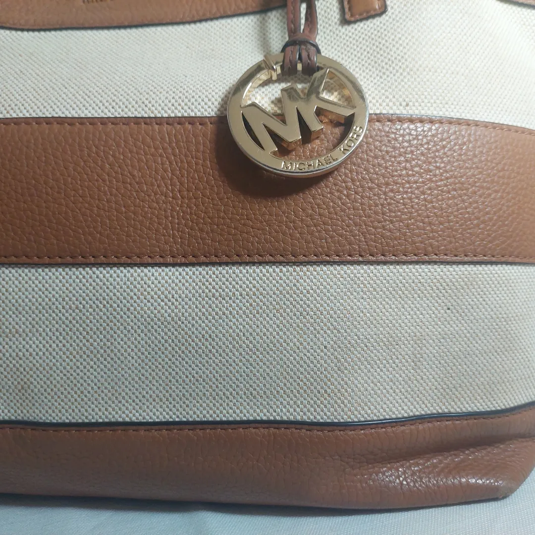 Michael Kors Striped Canvas & Tan Leather Tote | Pre loved |