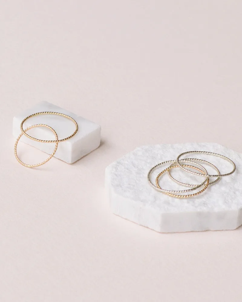 twisted stacking ring