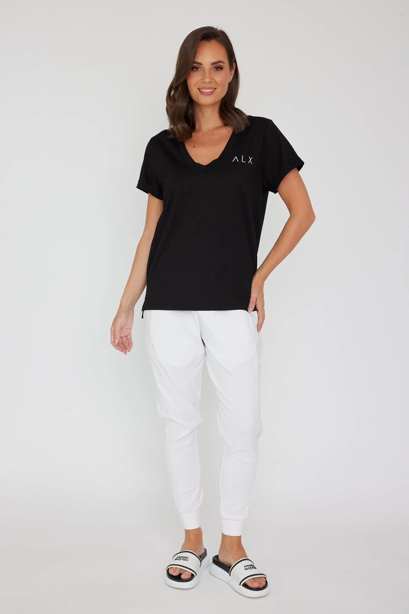 Λ L X V-Neck Black